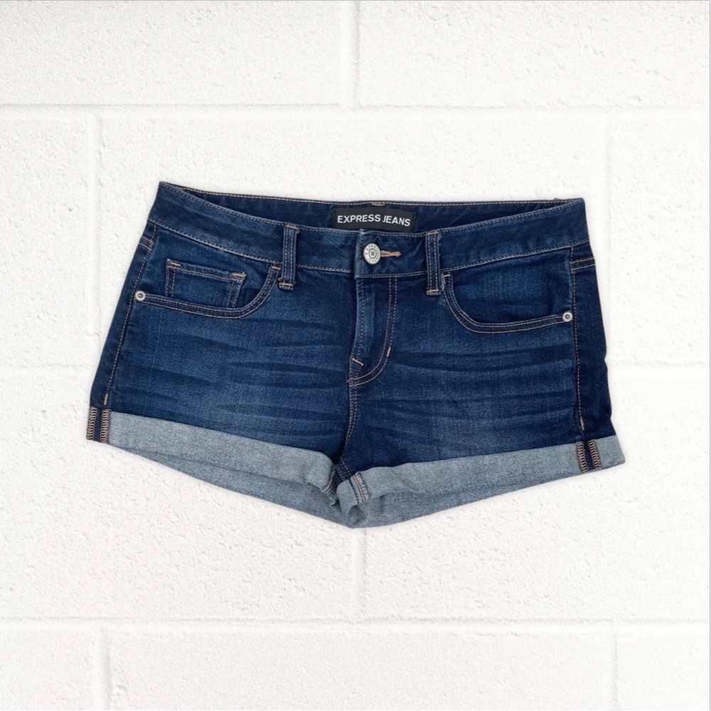 Express Jeans Dark Wash Denim Shorts - 31”/32” Waist